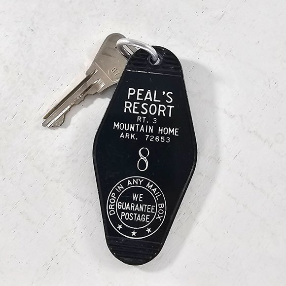 Vintage Peal's Resort Mountain Home Arkansas Hotel Room Key Fob - Picture 7 of 8